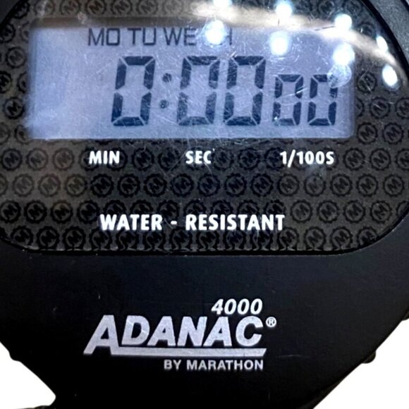 Adanac 4000 Digital Stopwatch By Marathon Water-Resistant With Split/Reset Start - Picture 2 of 5